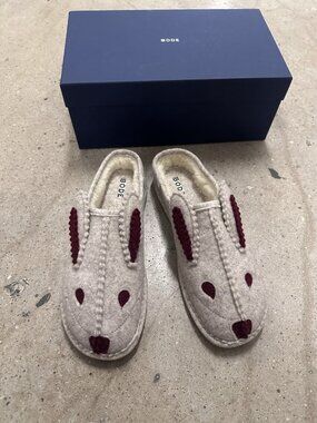 BODE Rabbit Slipper Shoes Cream & Red